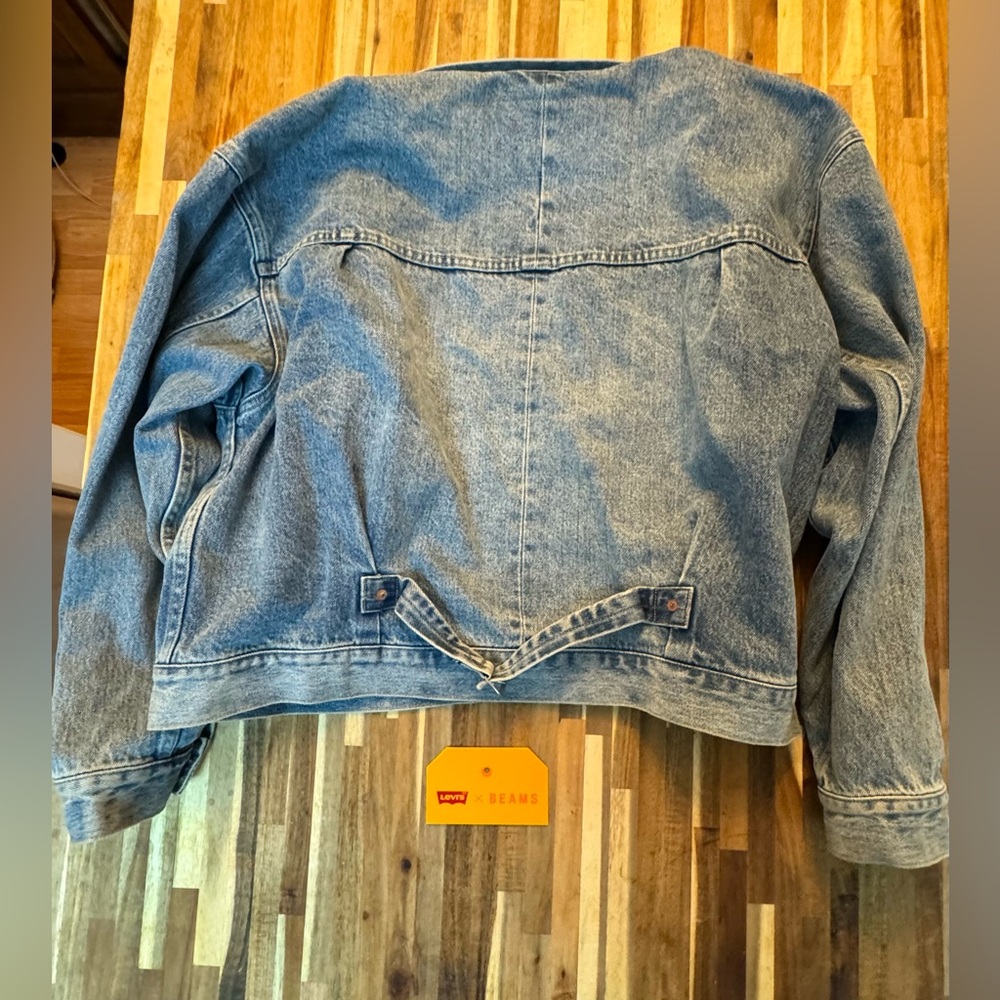 Levi's Light Wash Denim Shirt Jacket - Blue - Picture 5 of 5